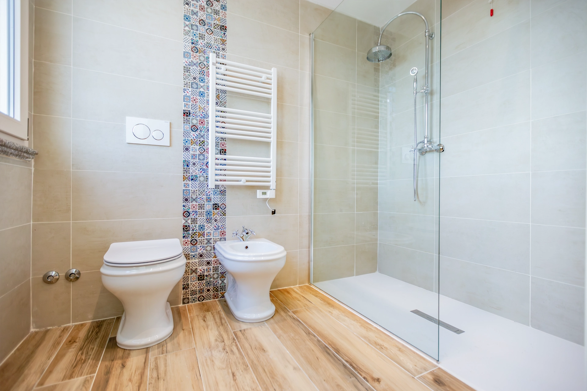 bagno della camera deluxe tripla del resort della Tenuta Elisabetta